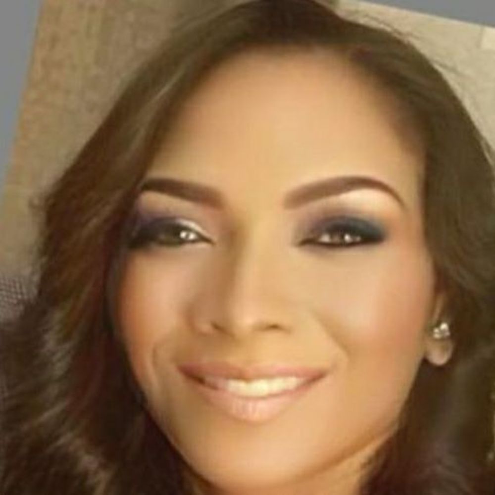 Meet your Posher, Damita